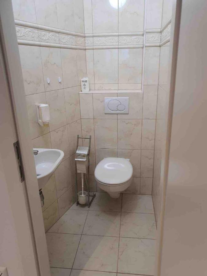 Ferienwohnung Direkter Seezugang Ossiacher See Maisonette 8 Personen Exterior foto